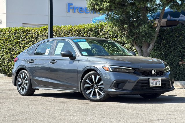 Certified 2024 Honda Civic EX-L image 2