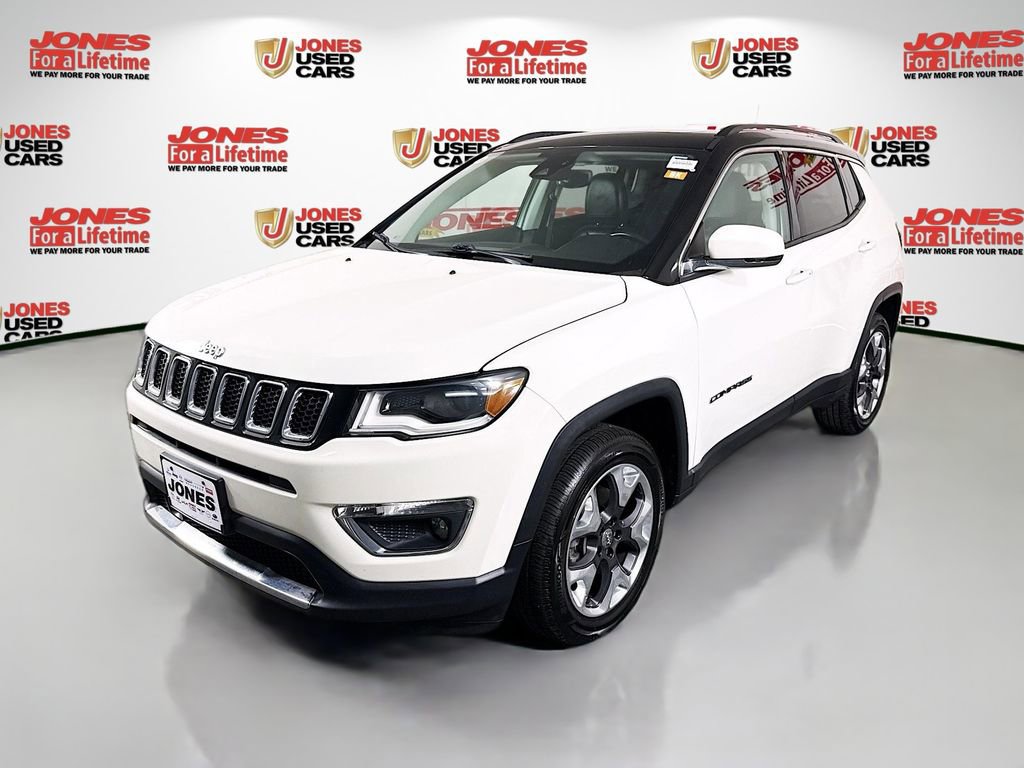 Used 2018 Jeep Compass Limited w/ Navigation Group AWD/4WD image 15
