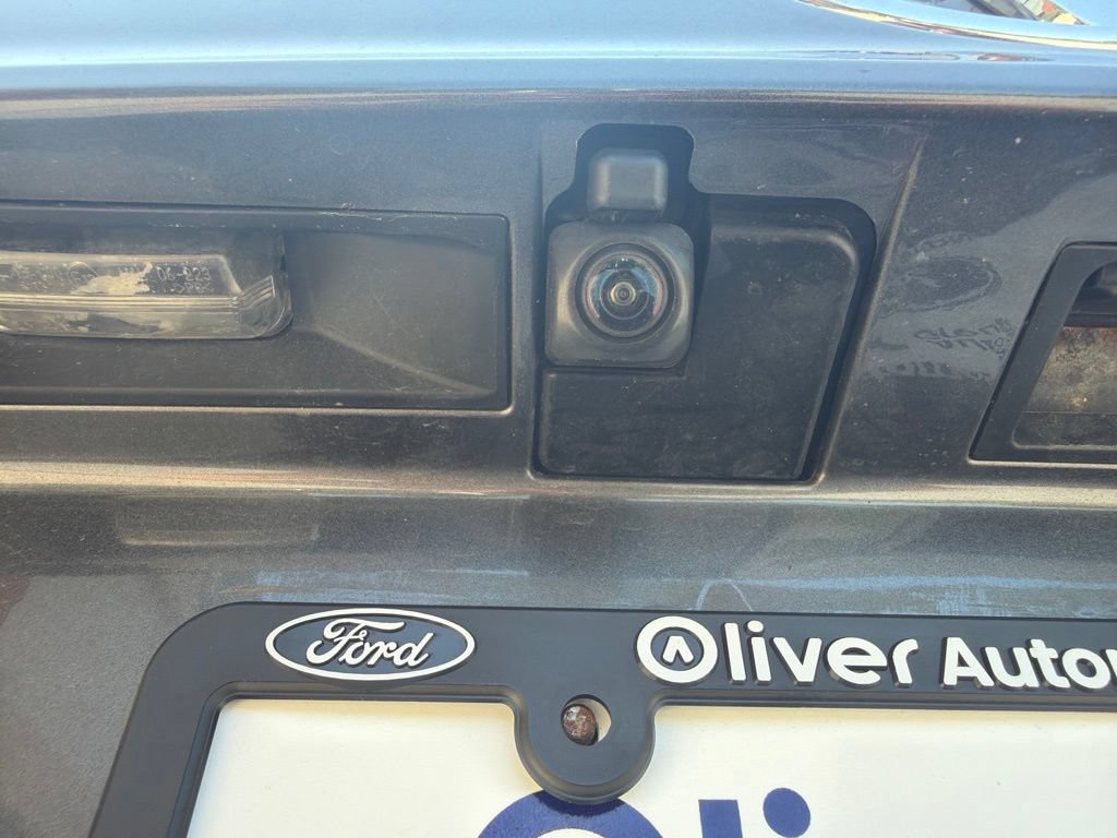 Used 2021 Toyota Highlander XLE AWD/4WD image 21