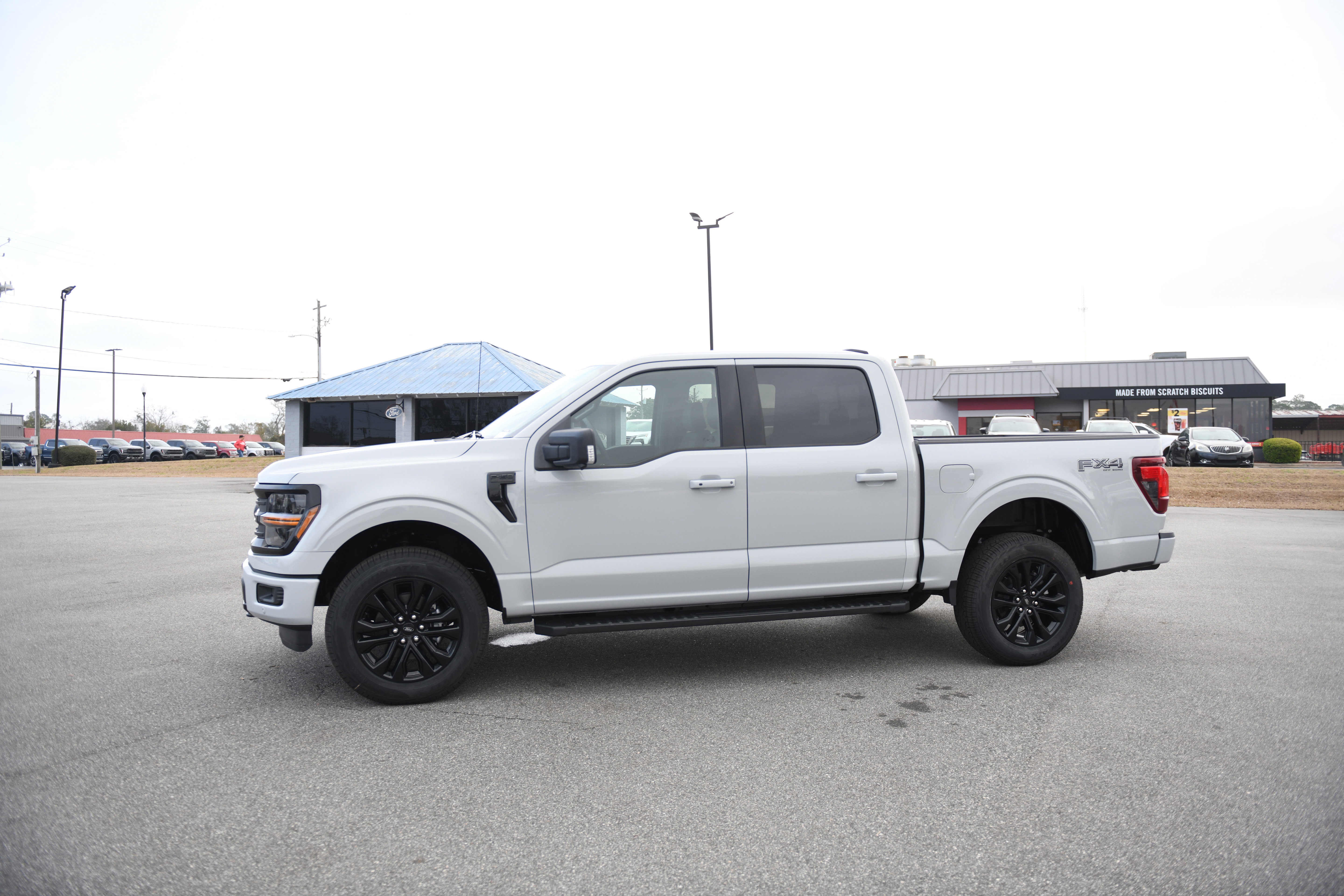 New 2026 Ford F150 XLT w/ Equipment Group 302A MID image 11