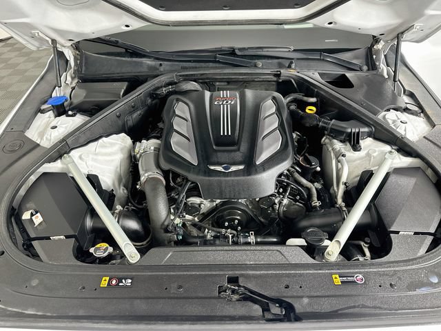 Used 2018 Genesis G90 3.3T Premium RWD image 31