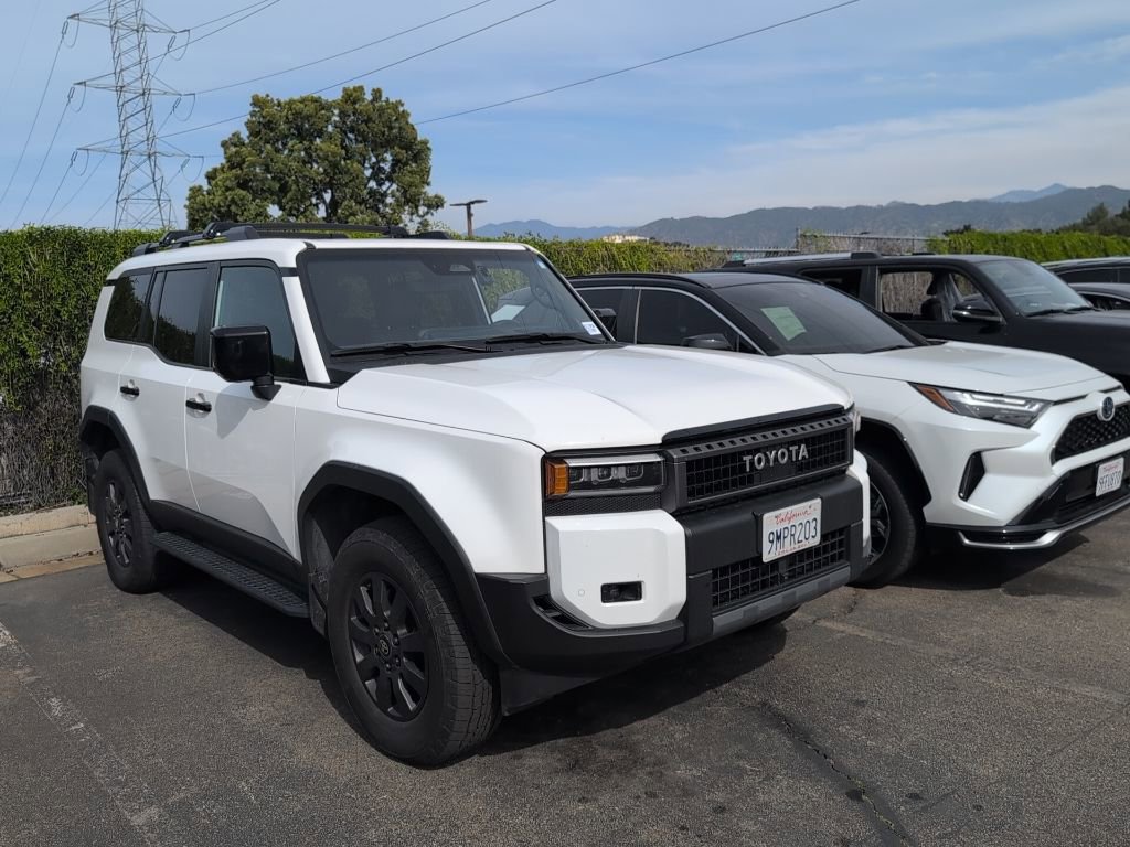 Used 2024 Toyota Land Cruiser image 3