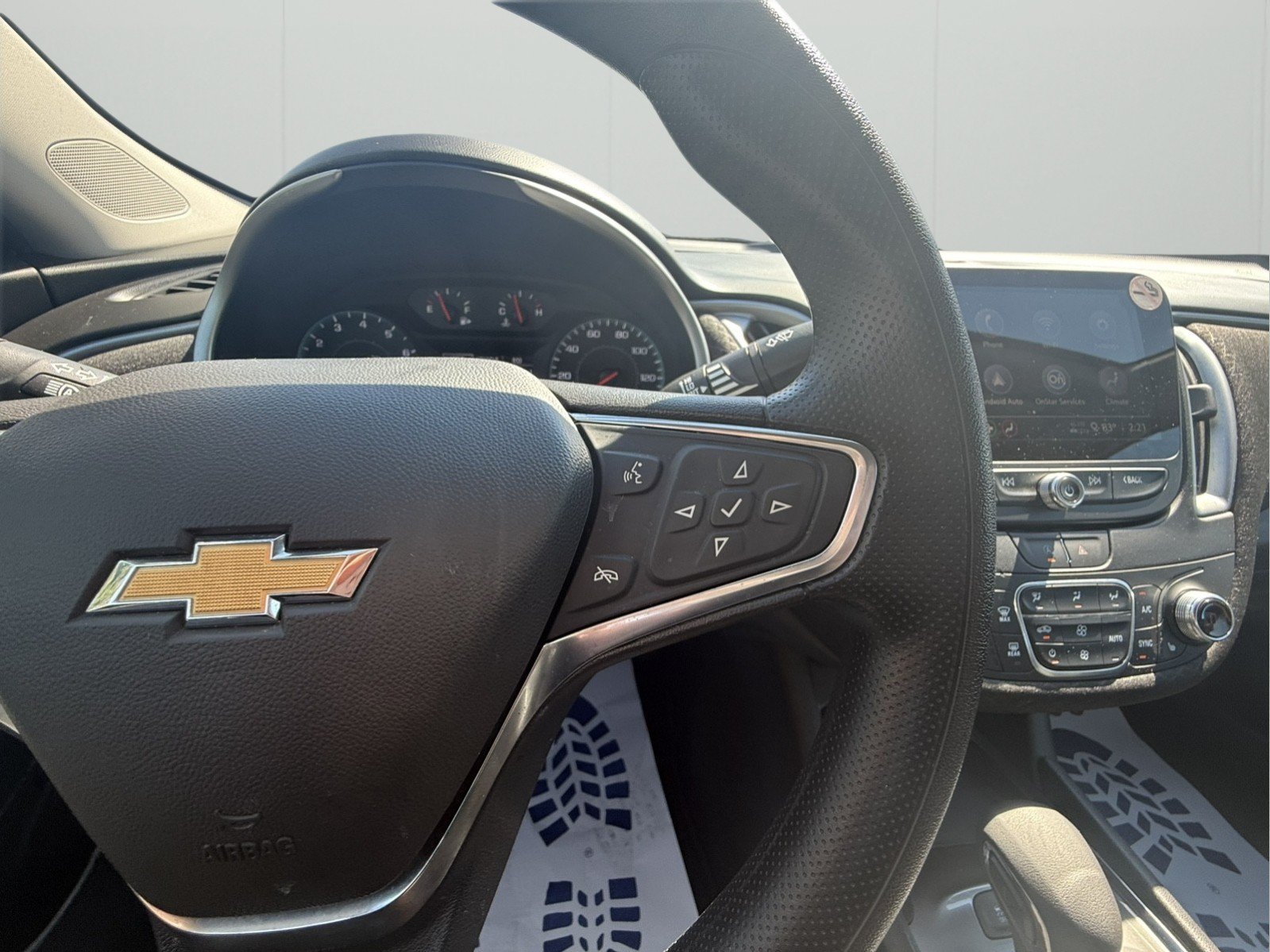 Used 2025 Chevrolet Malibu LT FWD image 18