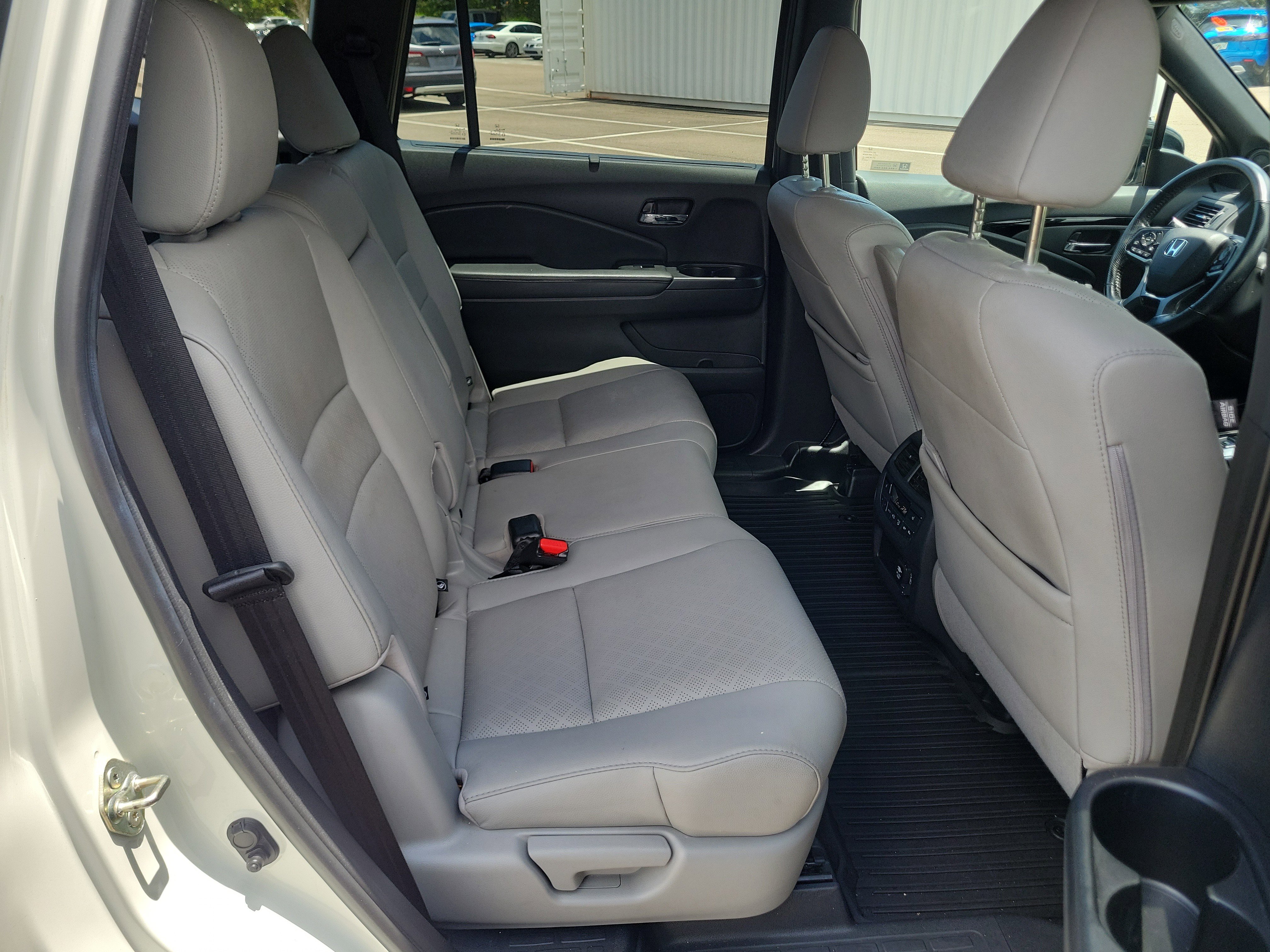 Used 2019 Honda Passport Elite image 10