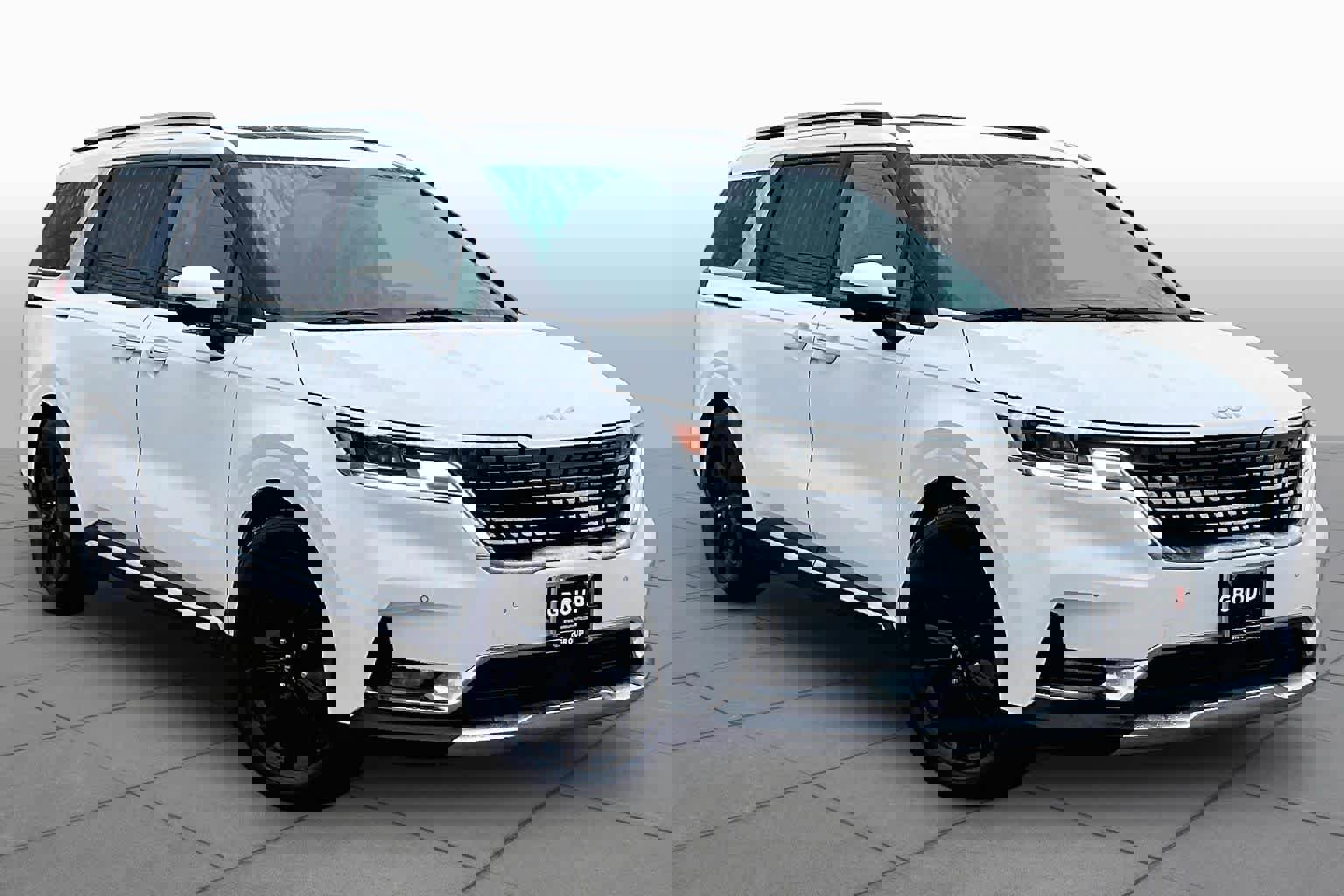 Used 2022 Kia Carnival SX Prestige FWD image 3