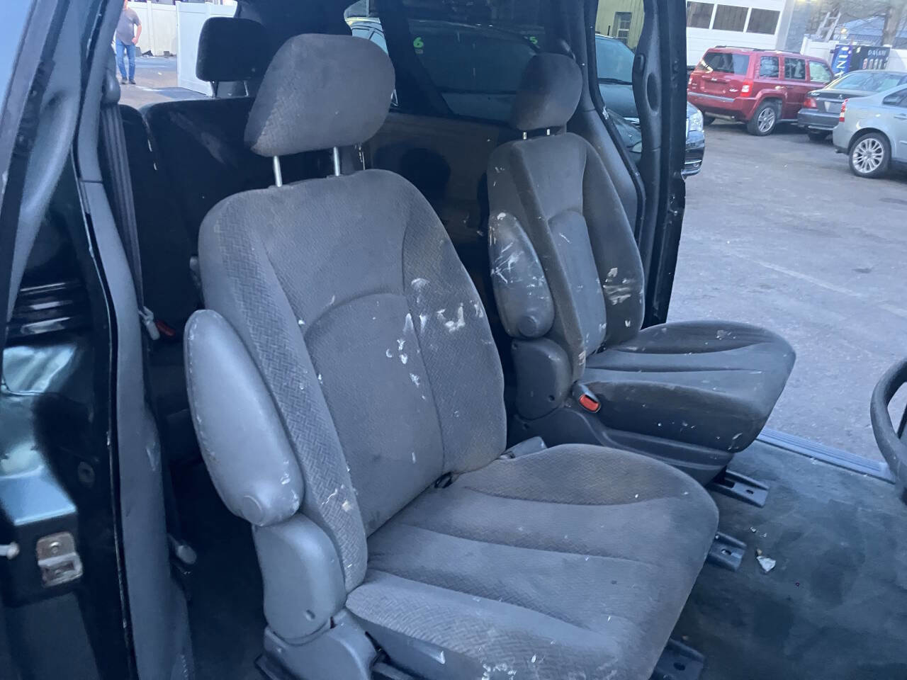 Used 2004 Dodge Grand Caravan SE w/ Popular Equipment Group FWD image 26