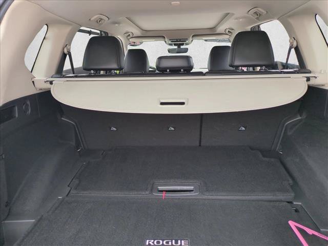 Used 2022 Nissan Rogue Platinum w/ Head-Up Display Package FWD image 6