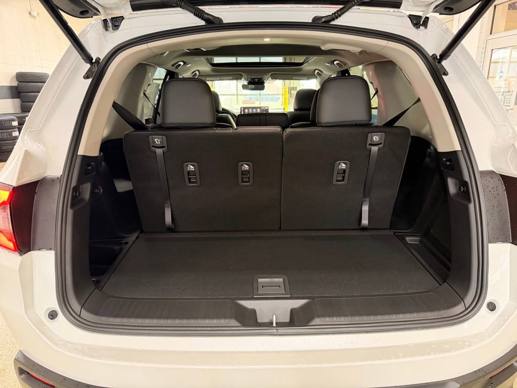 New 2026 Honda Pilot Touring image 22