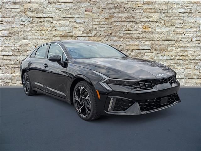 Certified 2026 Kia K5 GT-Line image 2