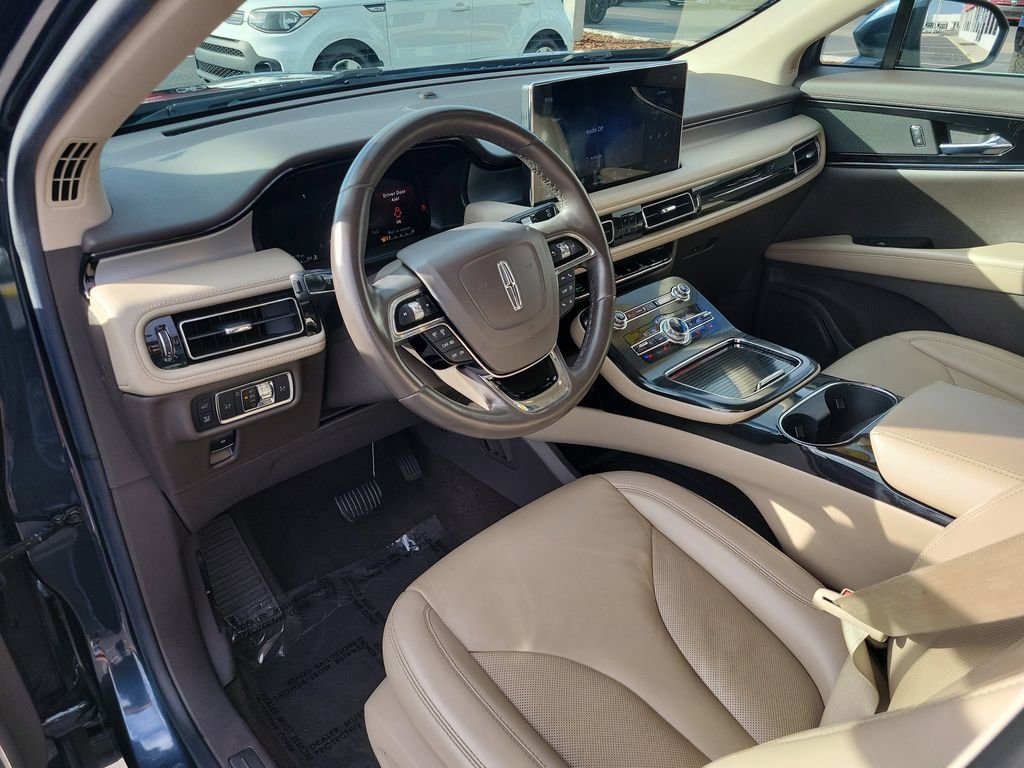 Used 2021 Lincoln Nautilus FWD w/ Equipment Group 101A image 17