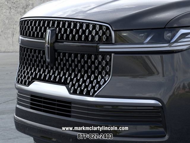 New 2026 Lincoln Navigator Premiere AWD/4WD image 17
