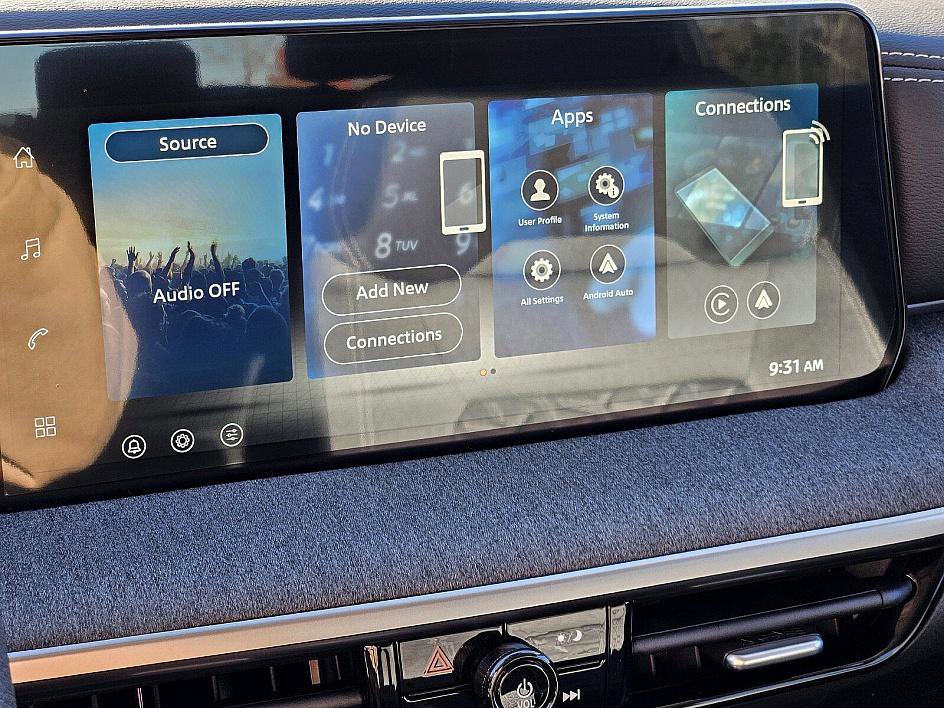 New 2026 Nissan Kicks SV image 21