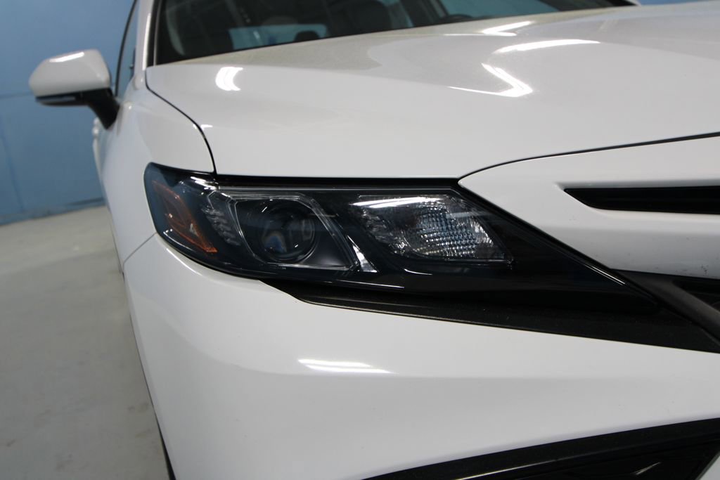 Used 2024 Toyota Camry SE FWD image 32