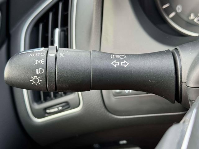 Used 2021 INFINITI Q50 Sensory w/ Cargo Package image 25