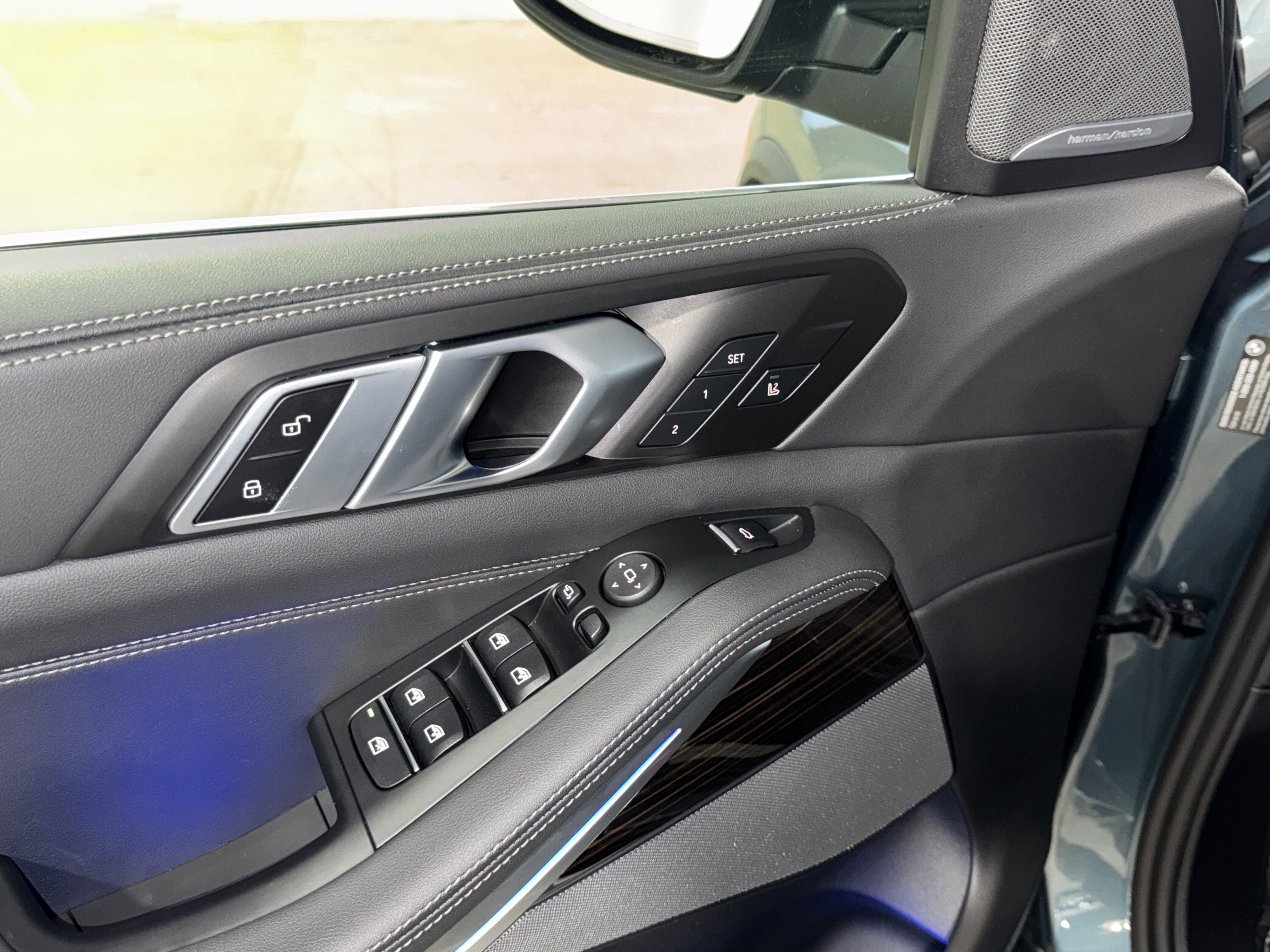 Used 2025 BMW X5 xDrive40i image 18