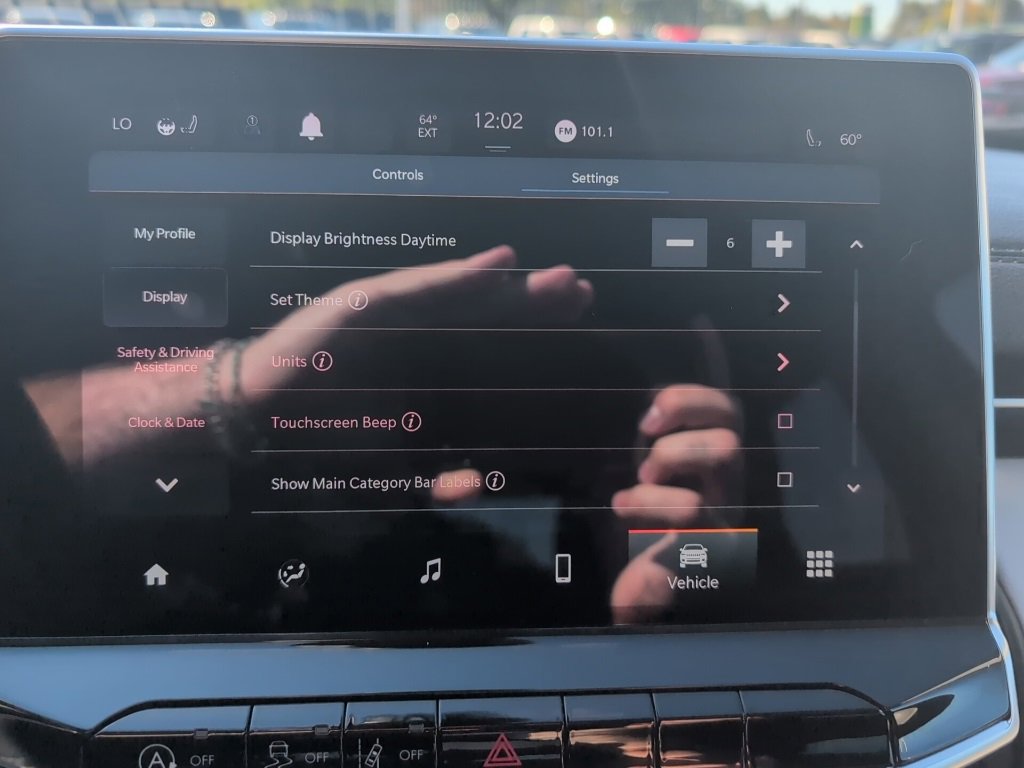 Used 2022 Jeep Compass Limited image 42