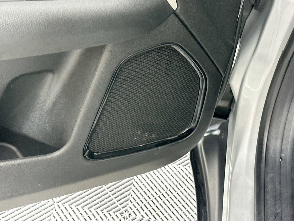 Certified 2024 Jeep Compass Limited image 28