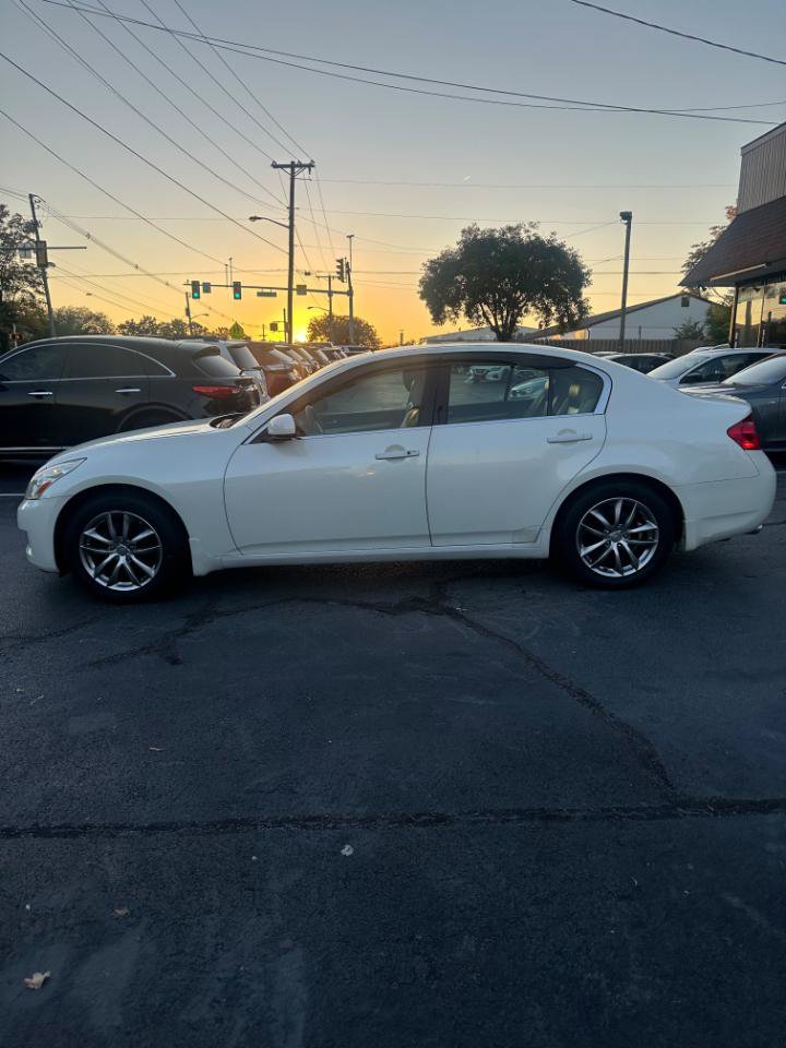 Used 2007 INFINITI G35 x Sedan w/ Premium Pkg AWD/4WD image 2