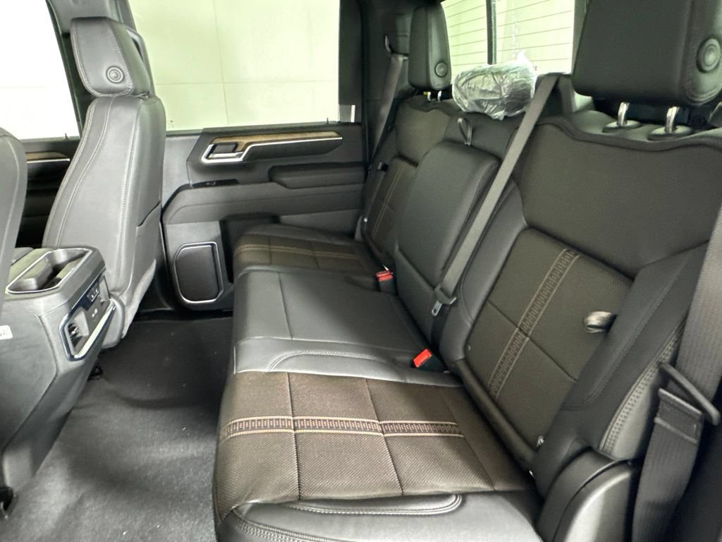 New 2026 Chevrolet Silverado 3500 High Country AWD/4WD image 26