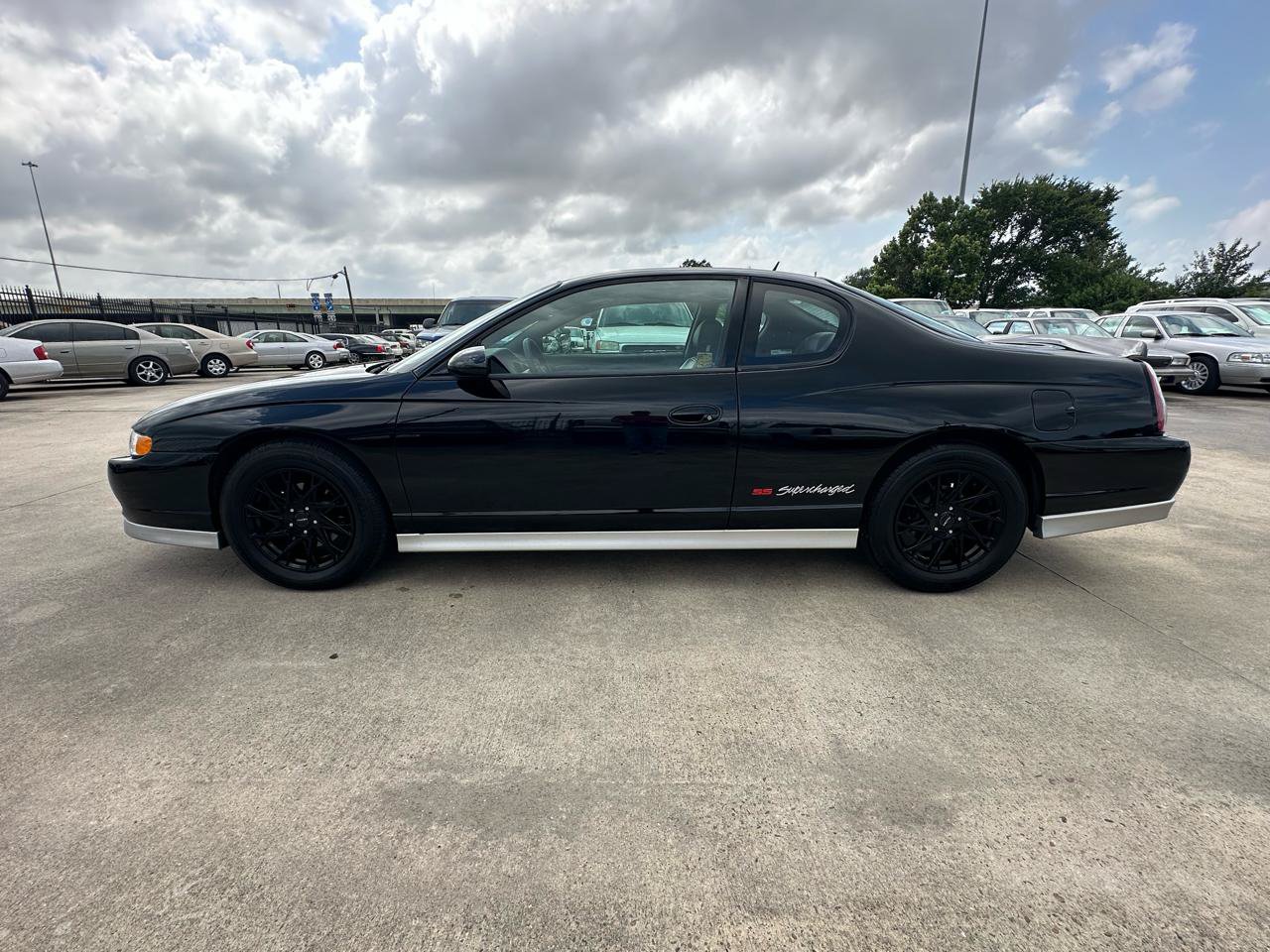 Used 2005 Chevrolet Monte Carlo SS w/ Preferred Equipment Group FWD image 3
