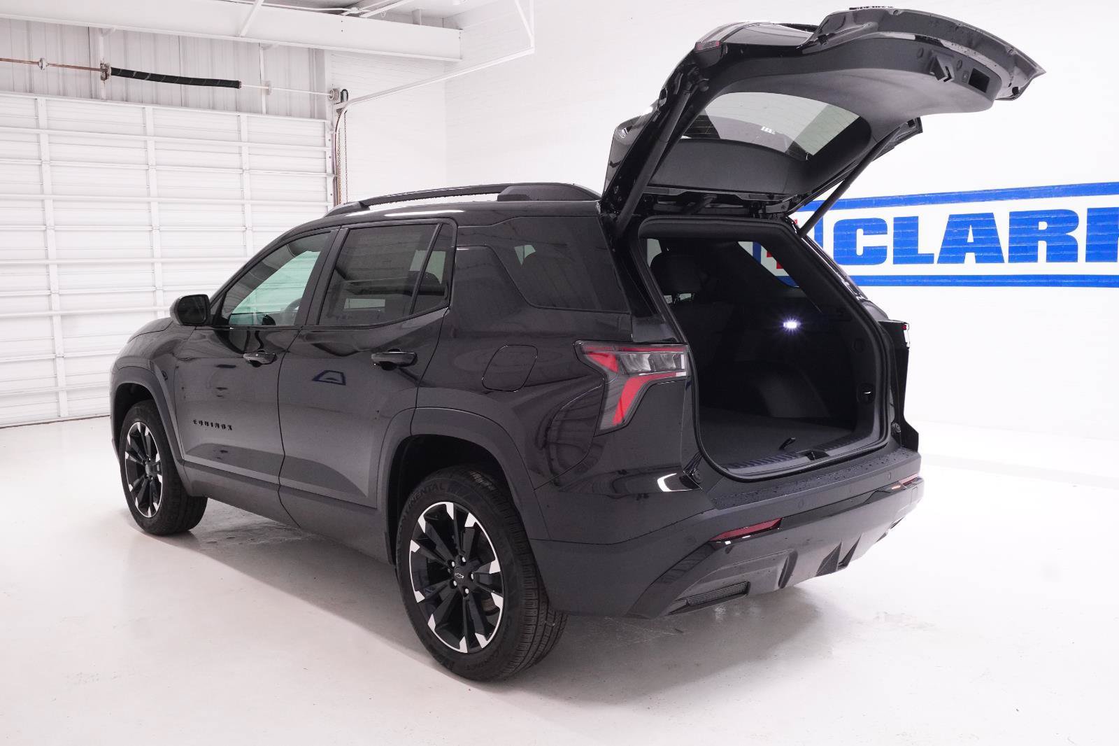 New 2027 Chevrolet Equinox RS FWD image 33