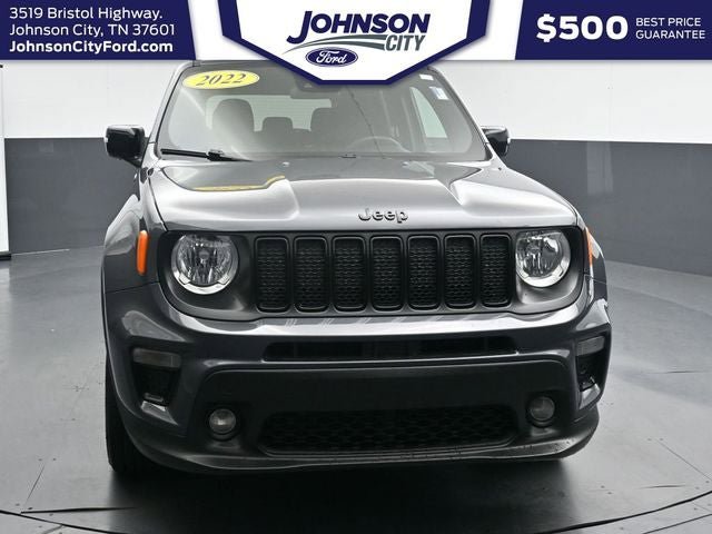 Used 2022 Jeep Renegade Altitude AWD/4WD image 3