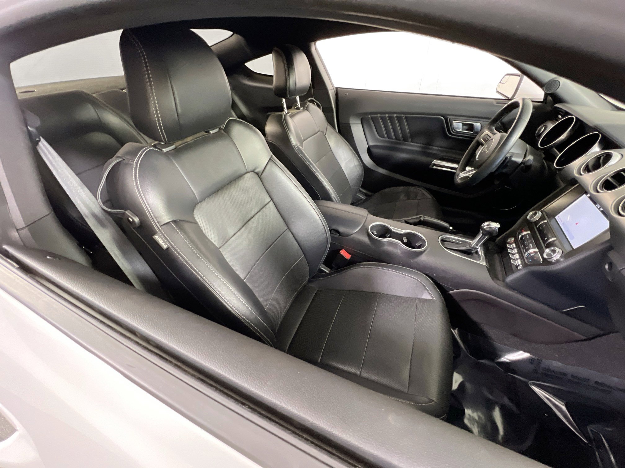 Used 2019 Ford Mustang GT Premium image 27