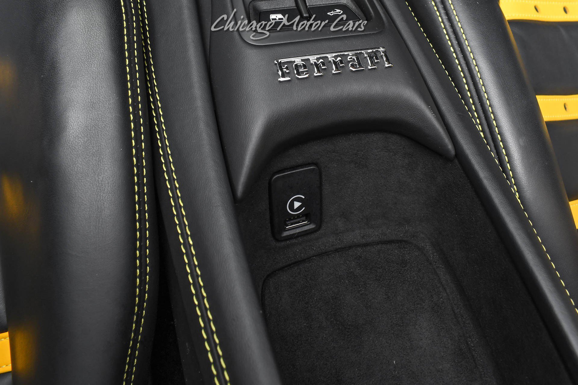Used 2023 Ferrari F8 Tributo RWD image 18