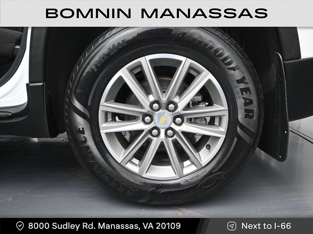 Used 2023 Chevrolet Traverse LT AWD/4WD image 14