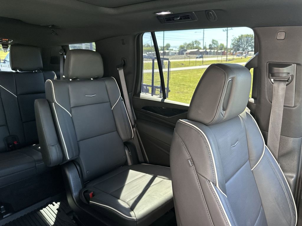 Used 2024 Cadillac Escalade Sport w/ LPO, ONYX Package AWD/4WD image 14
