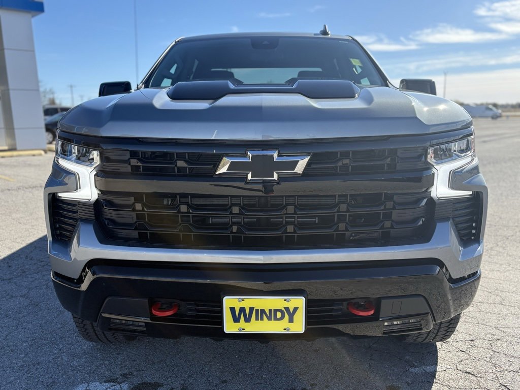 New 2026 Chevrolet Silverado 1500 LT Trail Boss w/ LPO, Dark Essentials Package image 2