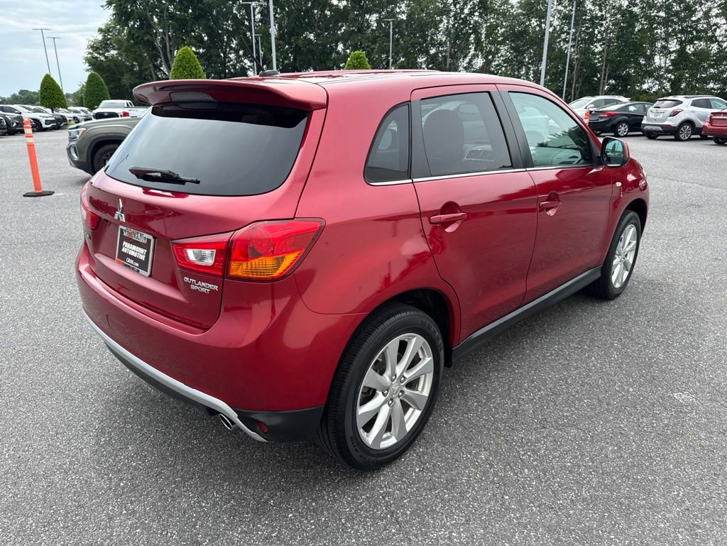 Used 2015 Mitsubishi Outlander Sport SE FWD image 7
