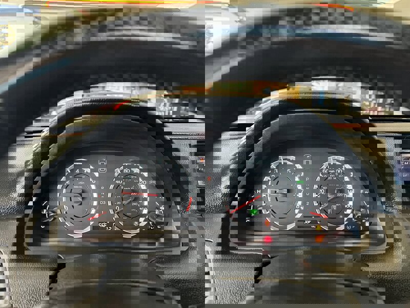 Used 2012 Honda Accord EX-L image 12