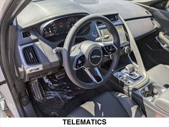 New 2024 Jaguar E-PACE R-Dynamic SE image 7