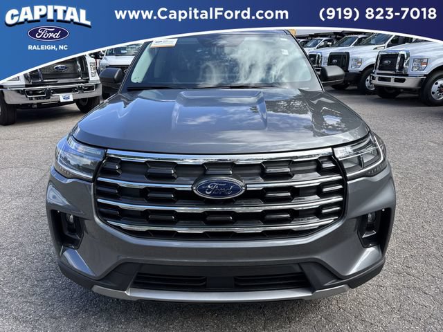 Certified 2025 Ford Explorer Active w/ Active Comfort Package AWD/4WD image 10