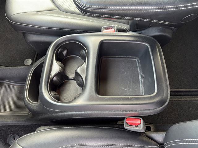 Used 2025 Chrysler Pacifica Select FWD image 28
