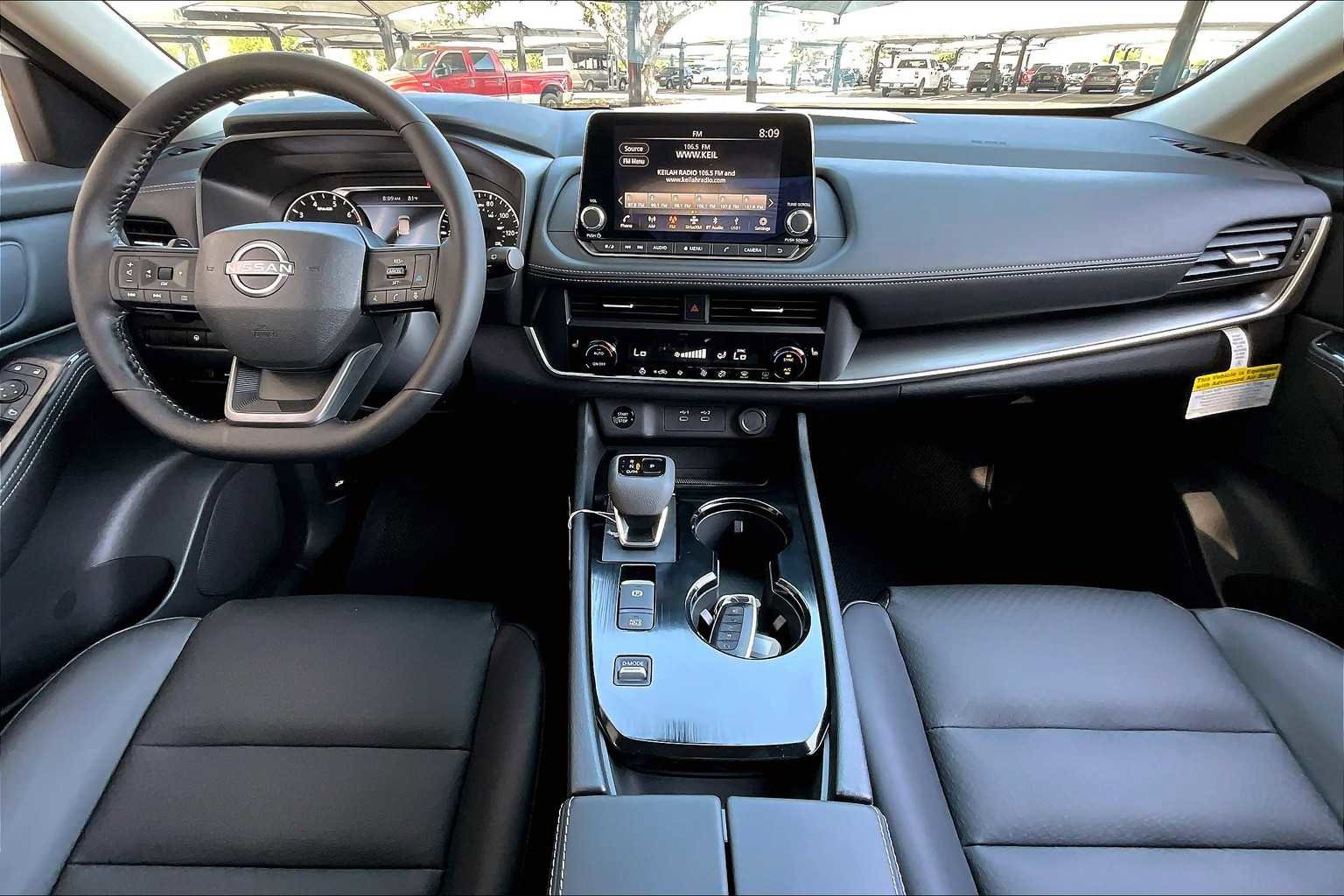 New 2026 Nissan Rogue SV image 5
