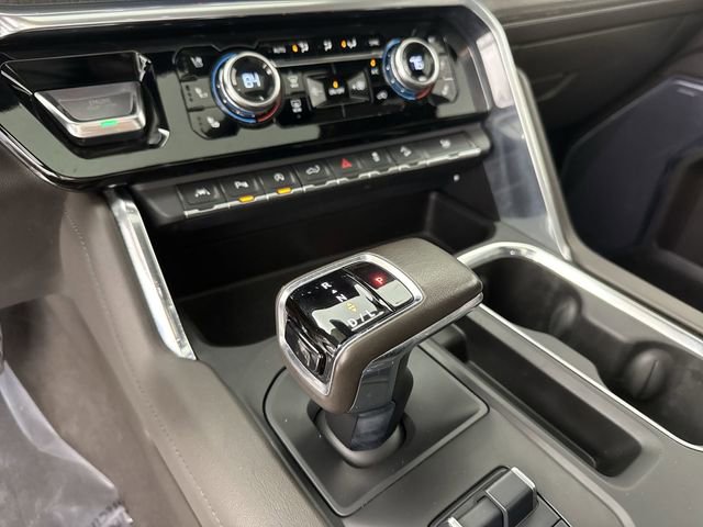 Used 2022 GMC Sierra 1500 Denali w/ Technology Package AWD/4WD image 16