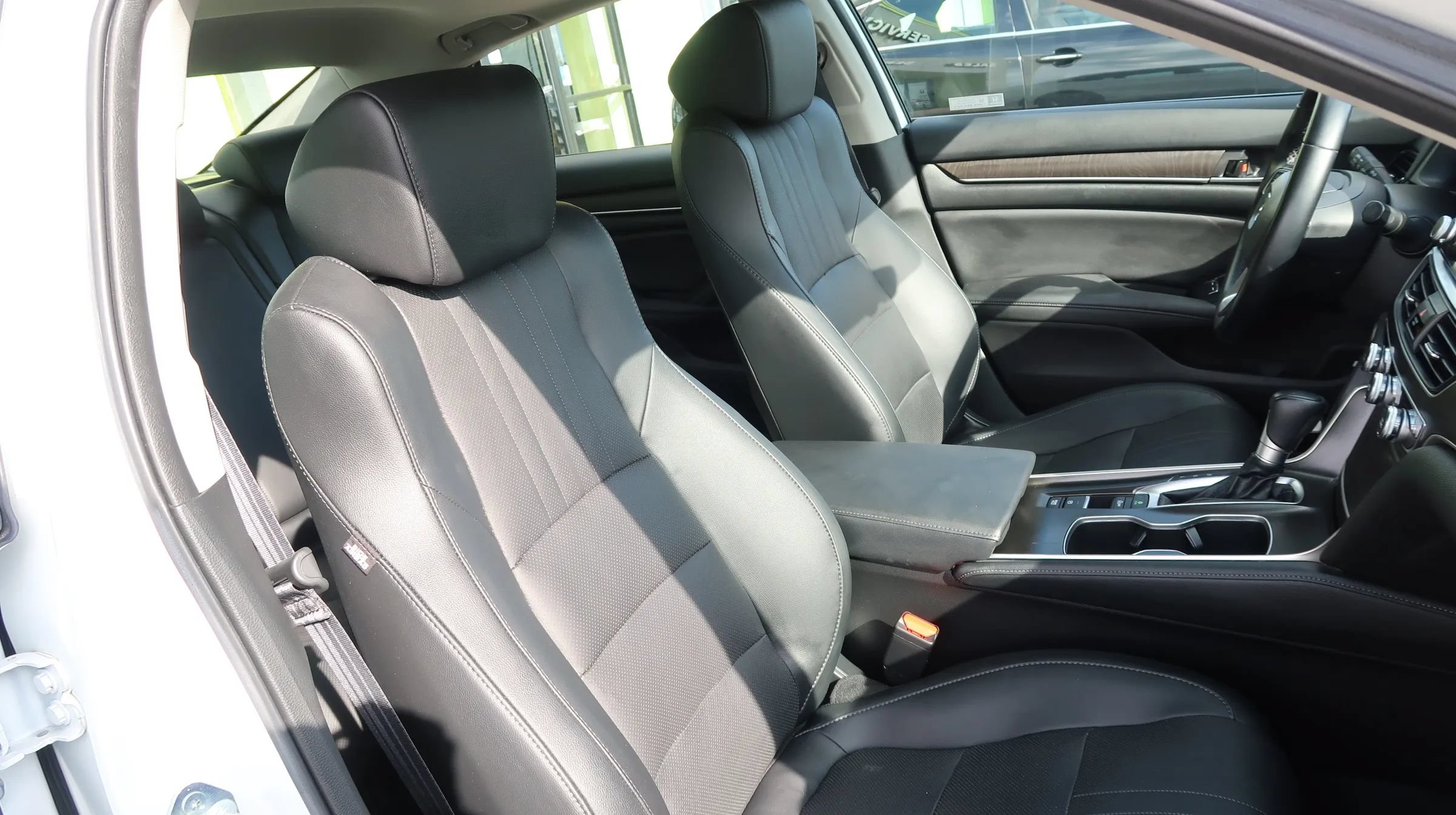 Used 2021 Honda Accord EX-L image 24