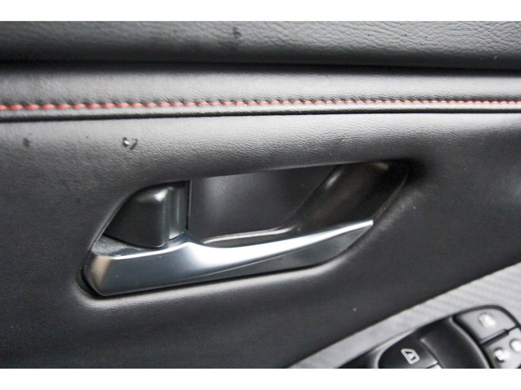 Used 2025 Nissan Sentra SR FWD image 16