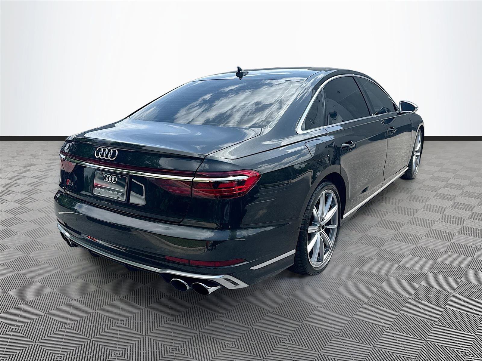 Certified 2023 Audi S8 AWD/4WD image 7