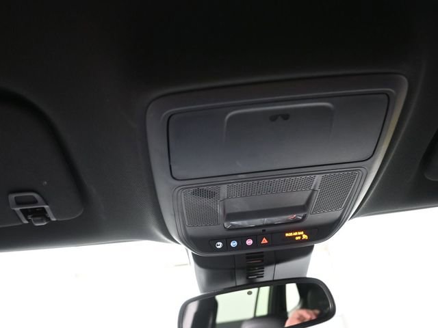 Used 2025 Buick Enclave Sport Touring FWD image 12