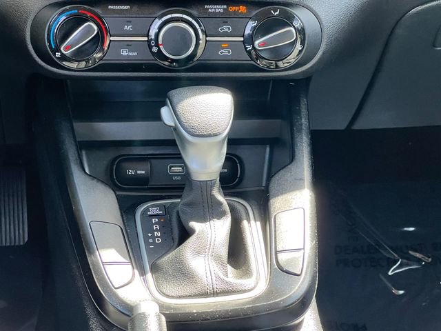 Used 2023 Kia Soul LX w/ LX Technology Package image 17