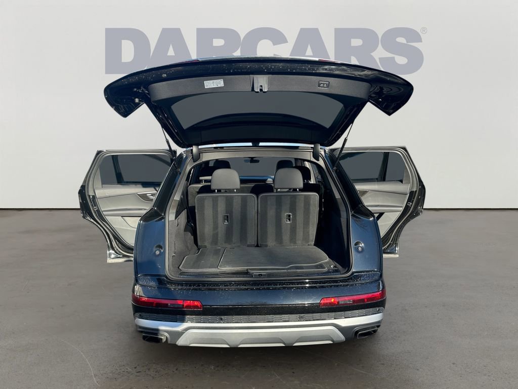 Used 2025 Audi Q7 3.0T Premium Plus AWD/4WD image 30