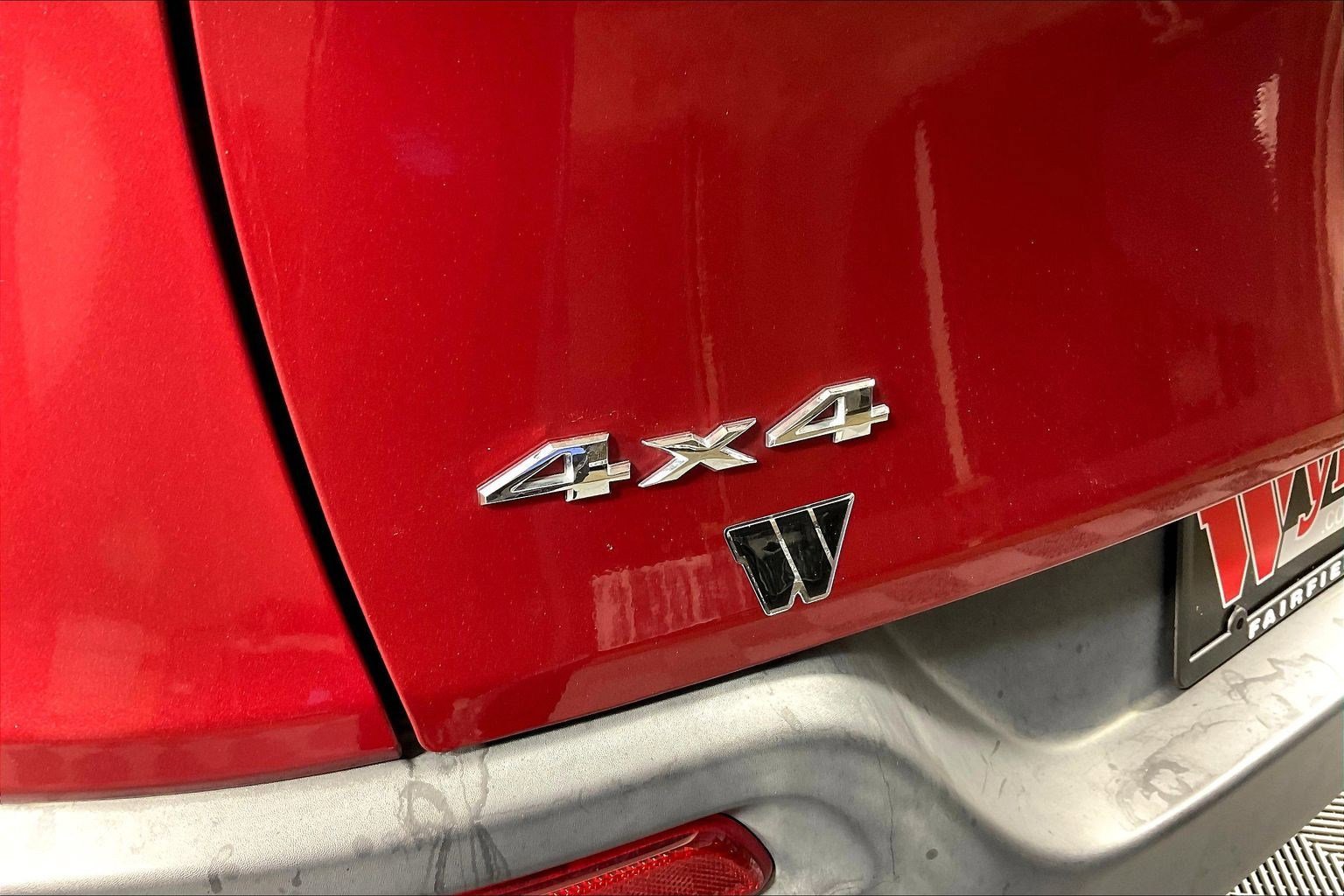 Used 2017 Jeep Cherokee Limited image 24