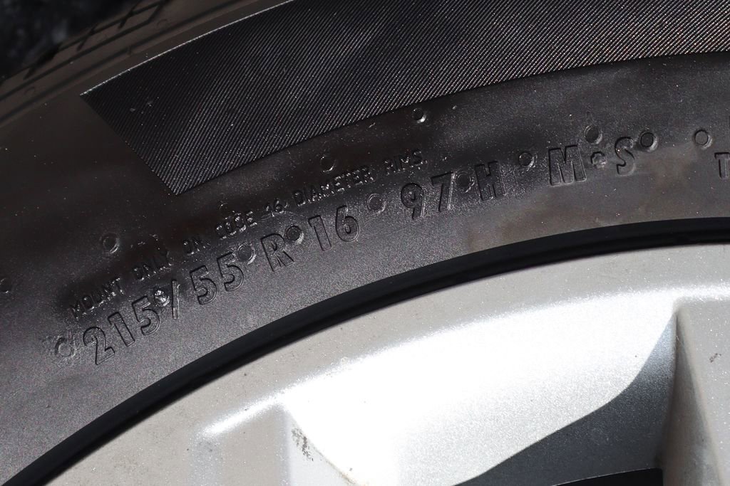 Used 2019 Ford Transit Connect XLT image 50