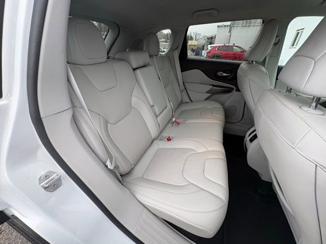 Used 2022 Jeep Cherokee Latitude Lux image 30