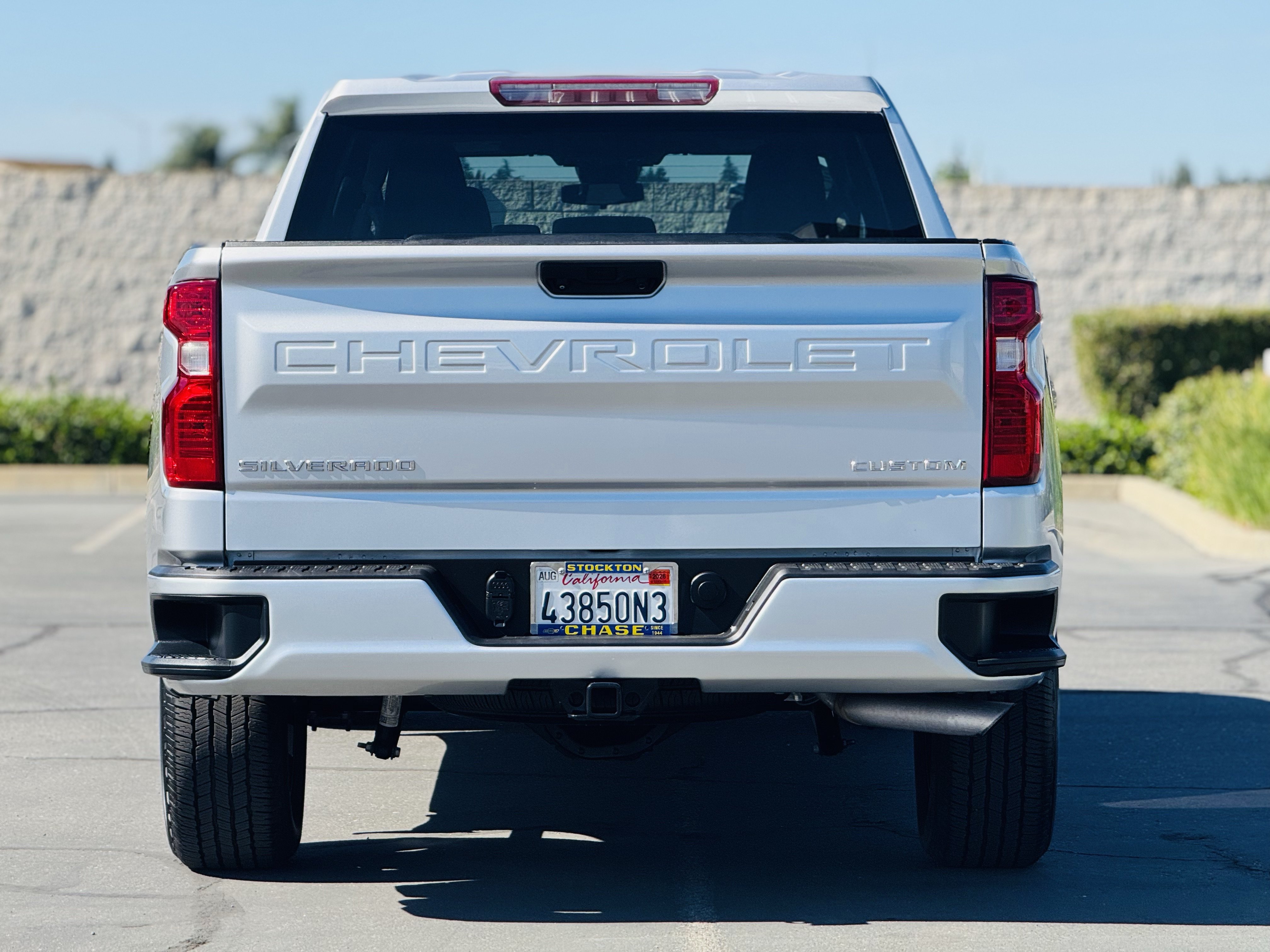 Certified 2022 Chevrolet Silverado 1500 Custom AWD/4WD image 6
