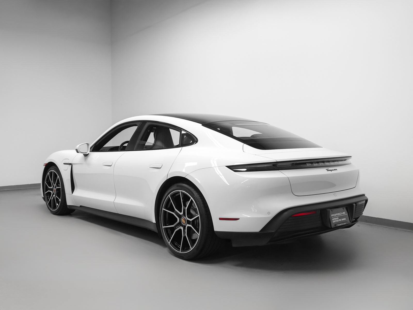 Certified 2023 Porsche Taycan RWD image 3