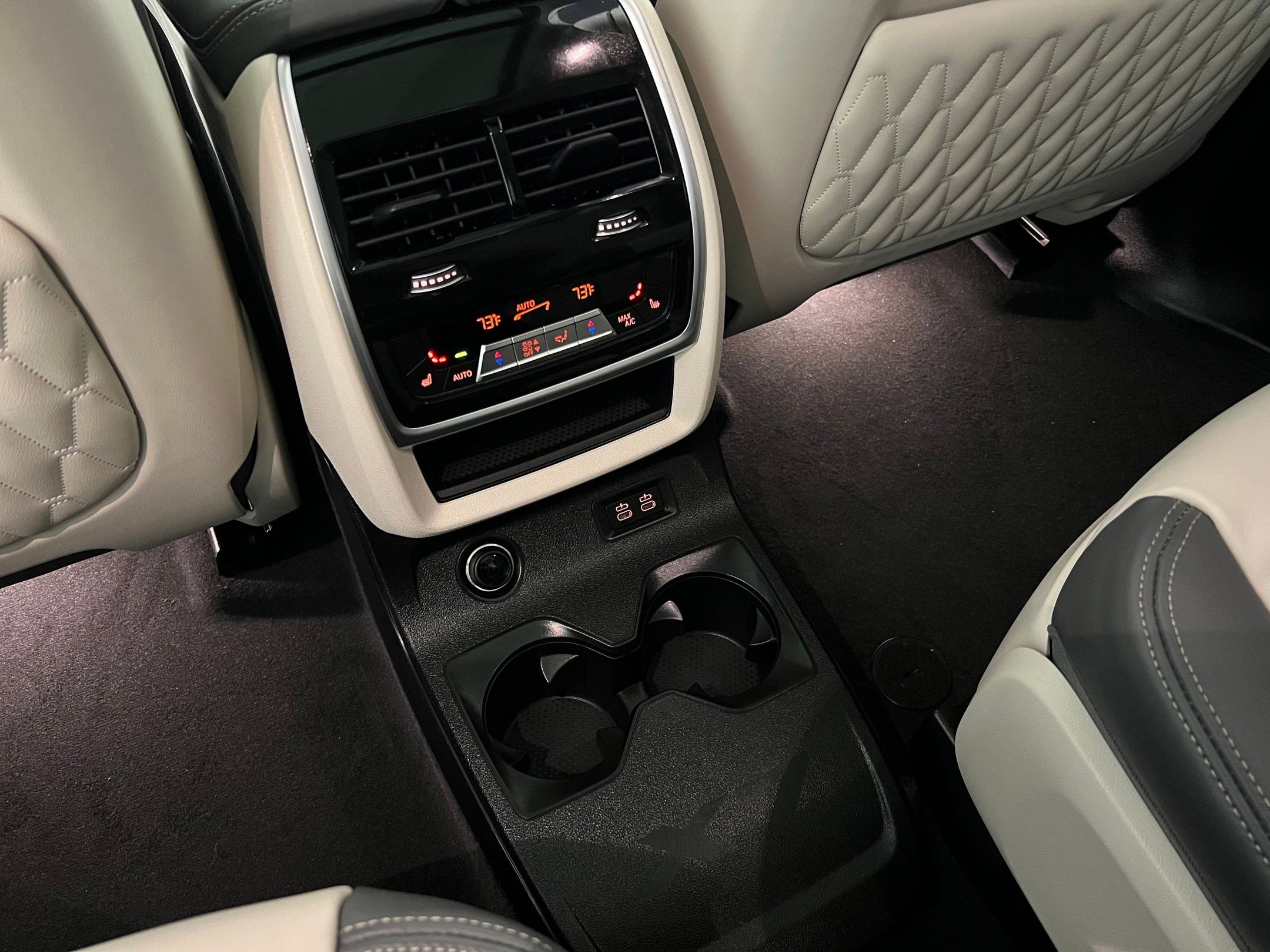 New 2026 BMW ALPINA XB7 image 37